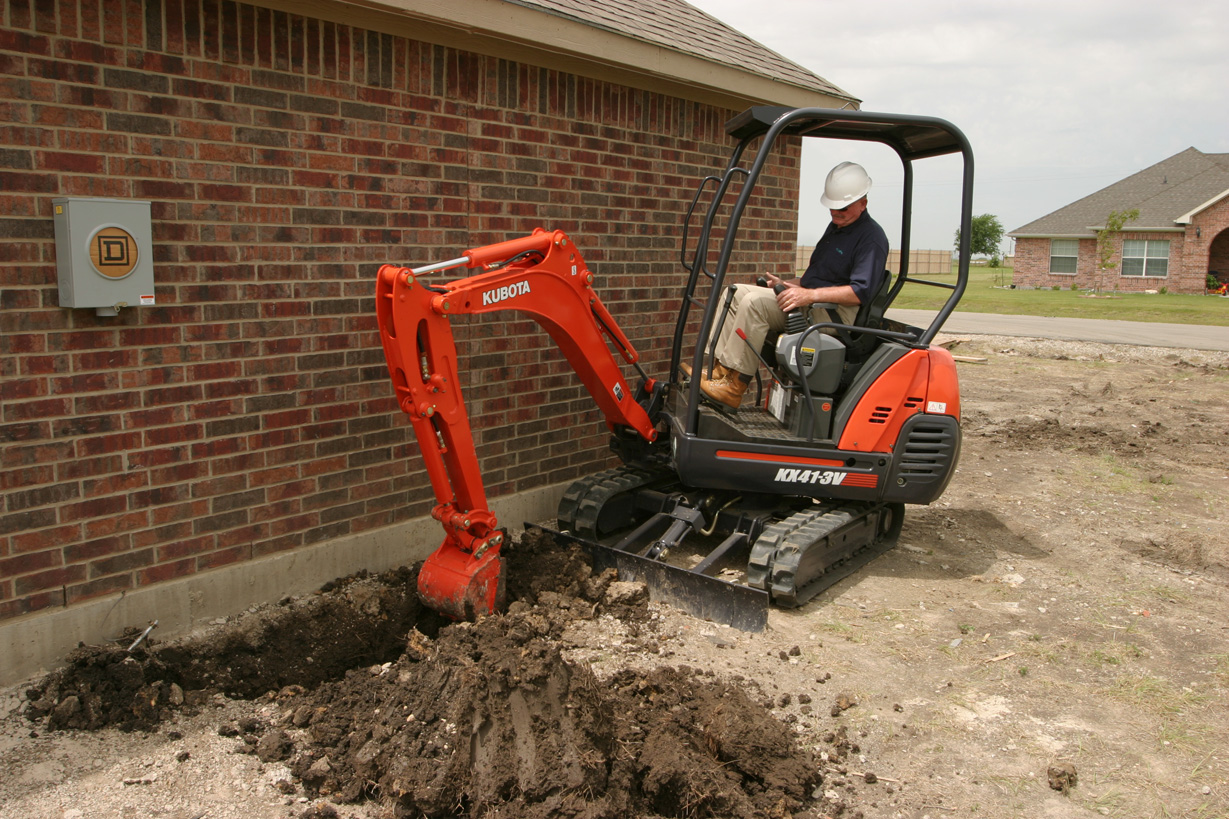 Excavators For Rent, Santa Fe TX. serving Alvin Tx &amp; Galveston